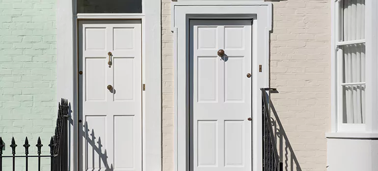 Mirror Closet Door Repair in Welland, Ontario