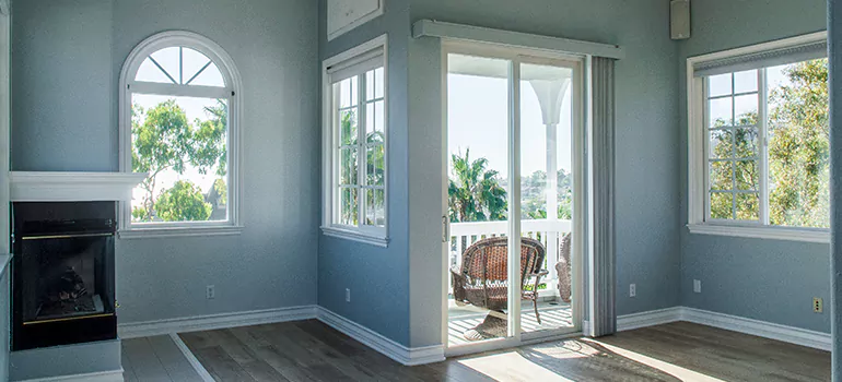 Glass Door Repair in Welland, ON