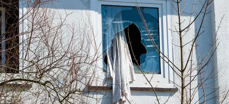 Storm Window Installation Contractors in Welland, Ontario