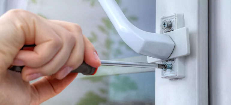 Window Crack Repair in Welland, ON
