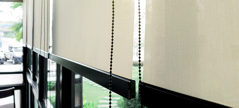 Blackout Window Shades in Welland, Ontario