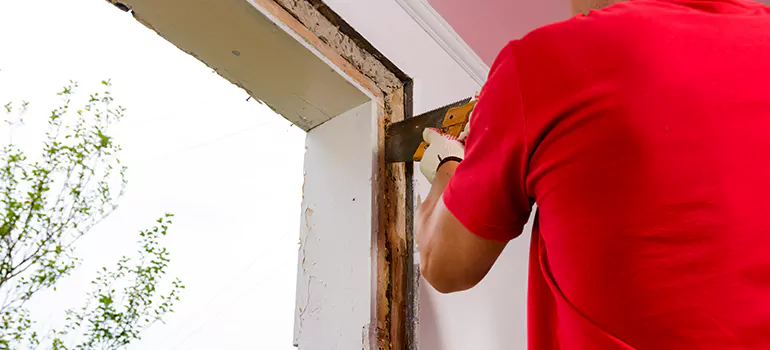 Residential Accordion Door Repair in Welland, Ontario