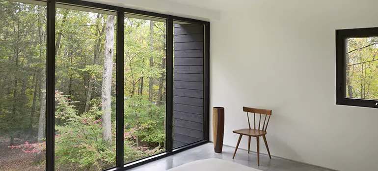 Bulletproof Window Protection Services in Welland, ON