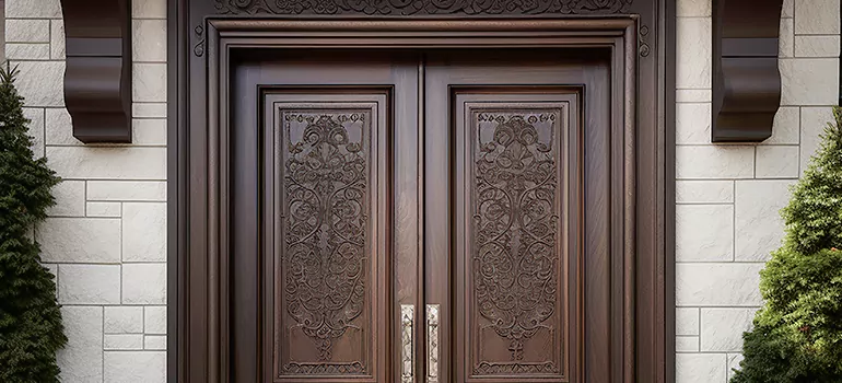 Front Door Moulding in Welland, ON