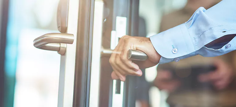 Push Bar For Commercial Doors in Welland, ON