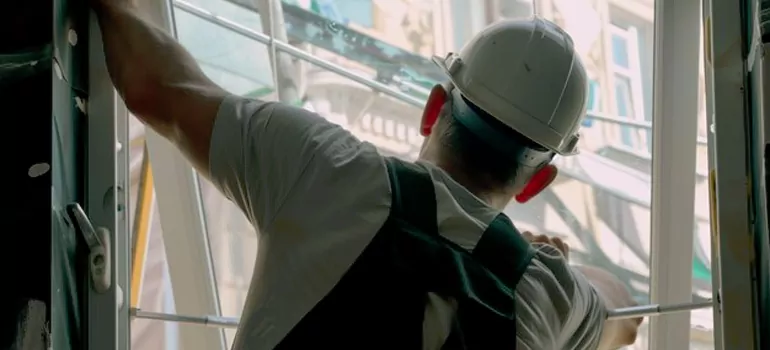Install Exterior Storm Windows in Welland, ON