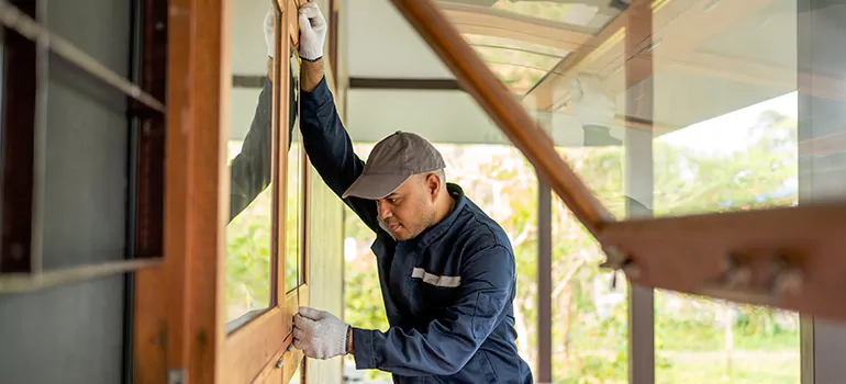 Double Hung Vinyl Window Sash Replacement in Welland, ON